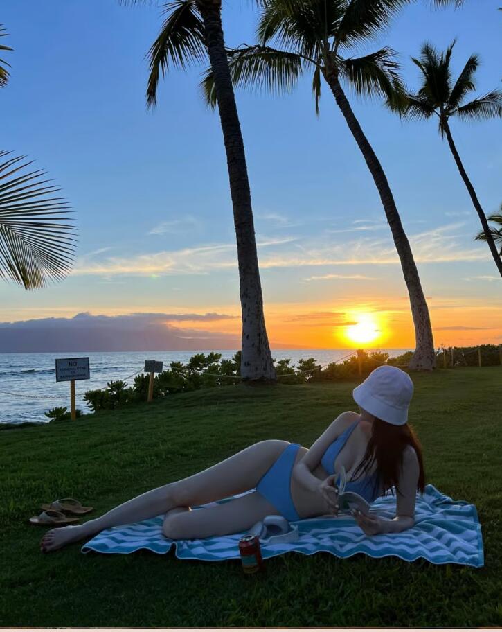 강민경 비키니 패션